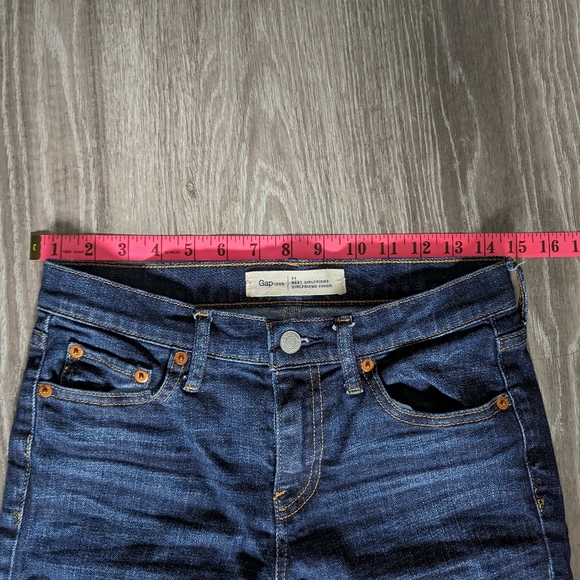 GAP Best Girlfriend Jeans 24, New Condition - Picture 8 of 9